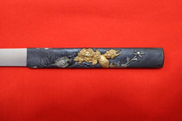 ◎小柄「唐獅子牡丹」＋小刀（穂先・刃文入り）・装飾・拵え - 美術